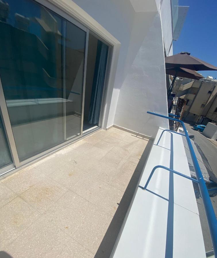 1-Bedroom Duplex 100M By The Sea Limassol Exterior foto